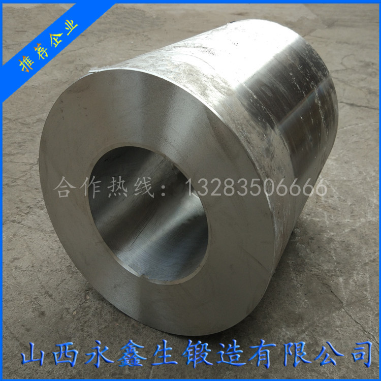 大型折彎機(jī)主油缸鍛件