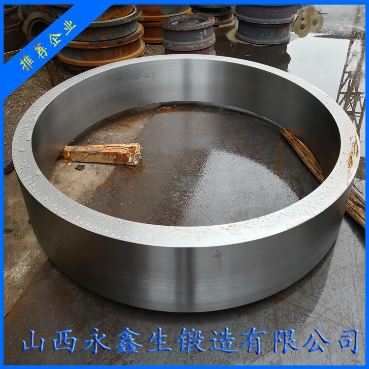 制砂機(jī)輥皮鍛件